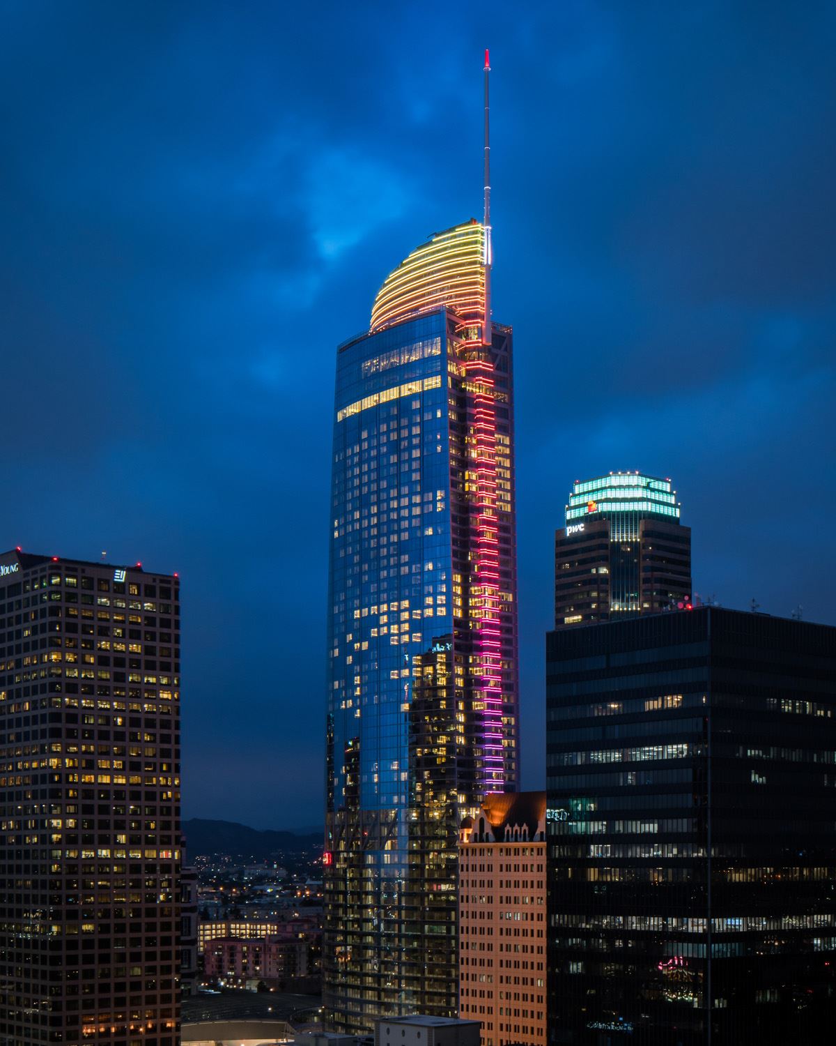 Wilshire Grand Tower | Expert Commercial Metal Coating